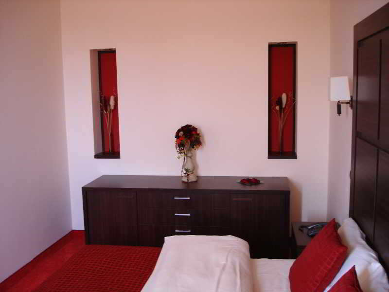 Hotel Aurelia Chisoda
